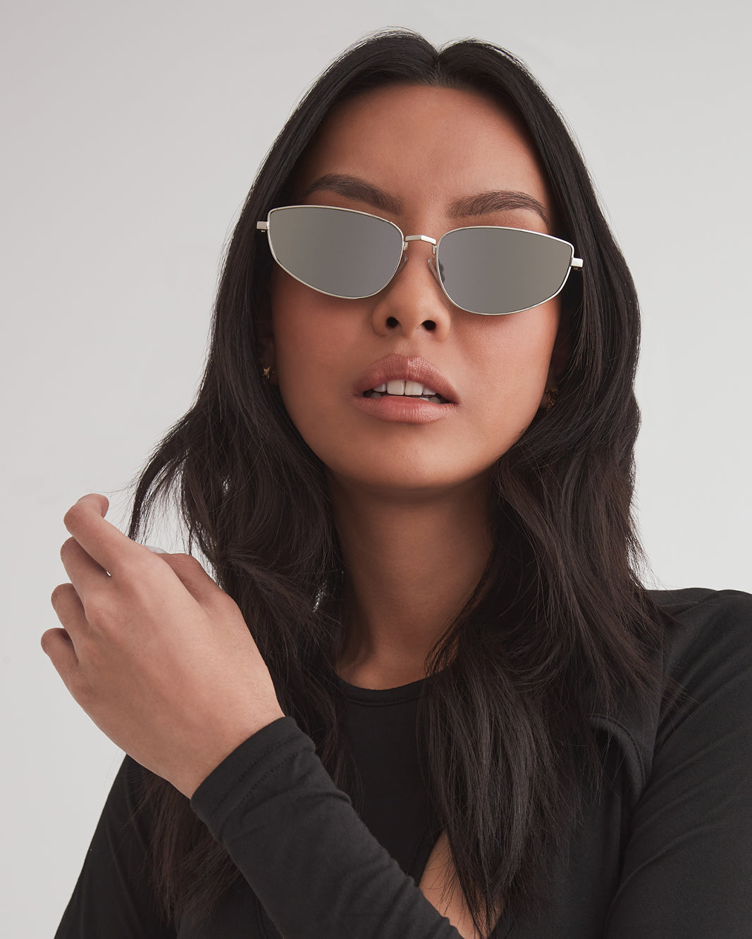 THE SCHIFFER - GUNMETAL-DARK CHROME
